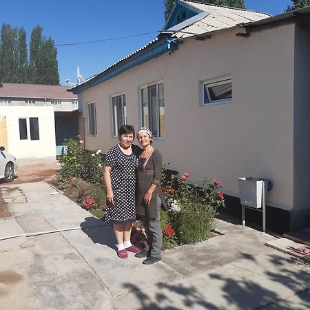 Guest House Lola Kochkor Exterior foto