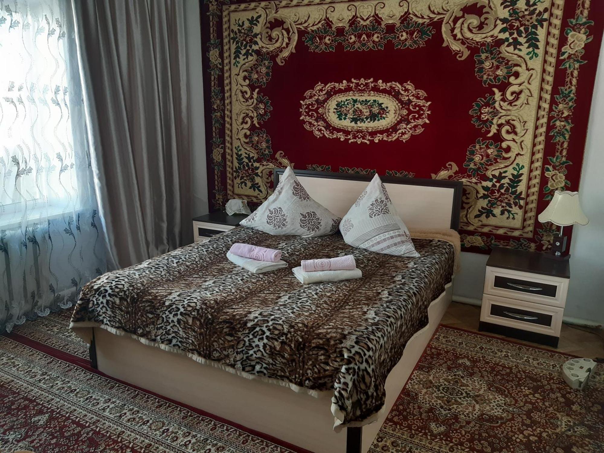 Guest House Lola Kochkor Exterior foto